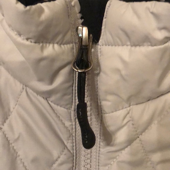 Marmot Gray with Black Quilted Zippered Jacket - Picture 3 of 8